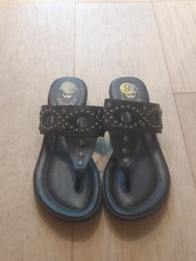 Ariat Black Studded Thong Sandals